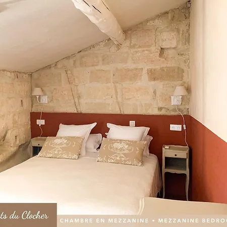 Du Clocher Apartment *